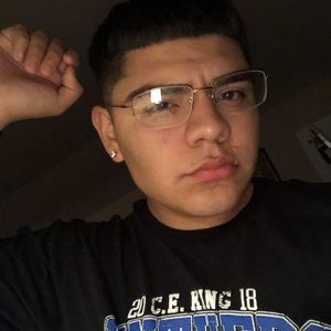 Meet your Posher, Cesar